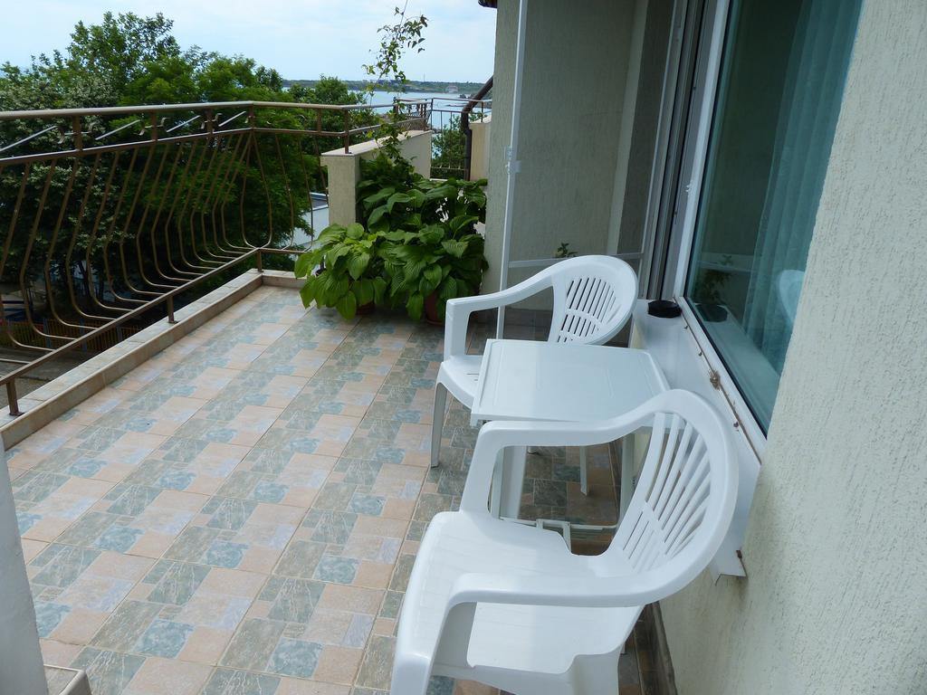 Sunhouse Rooms 茨雷沃 外观 照片