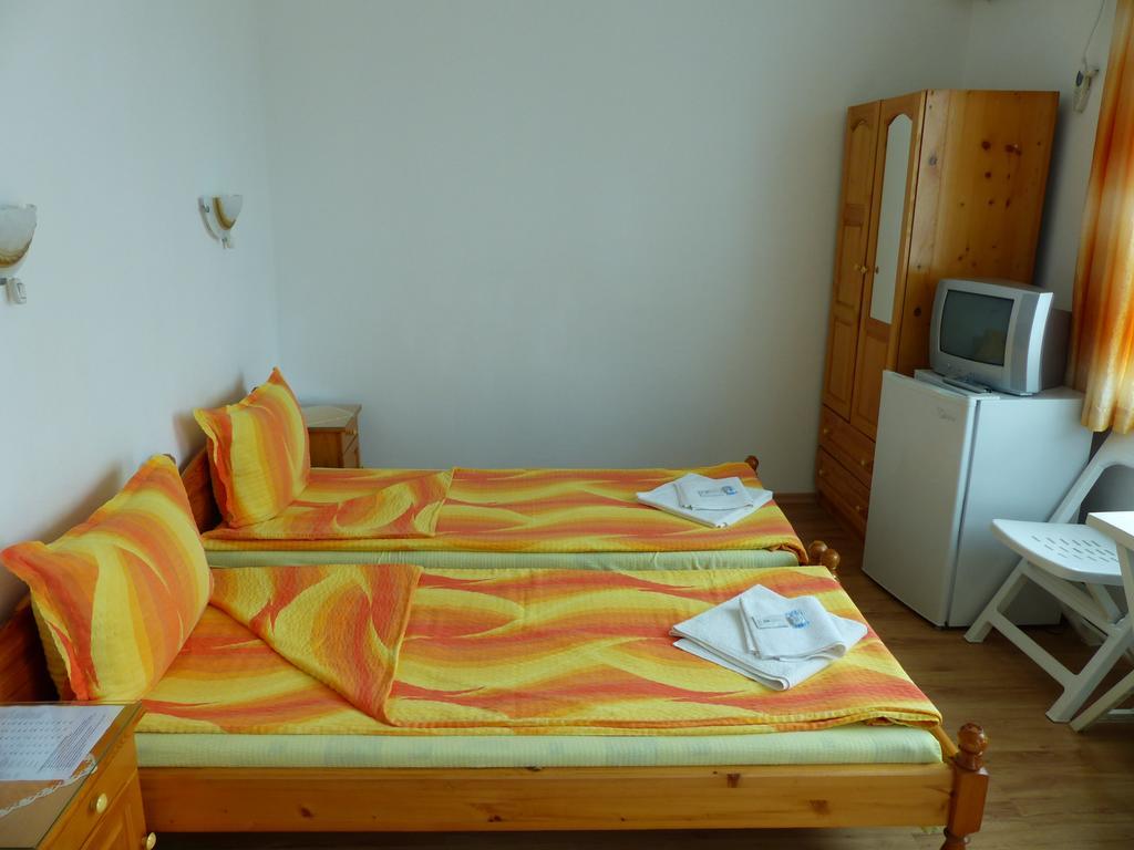 Sunhouse Rooms 茨雷沃 外观 照片