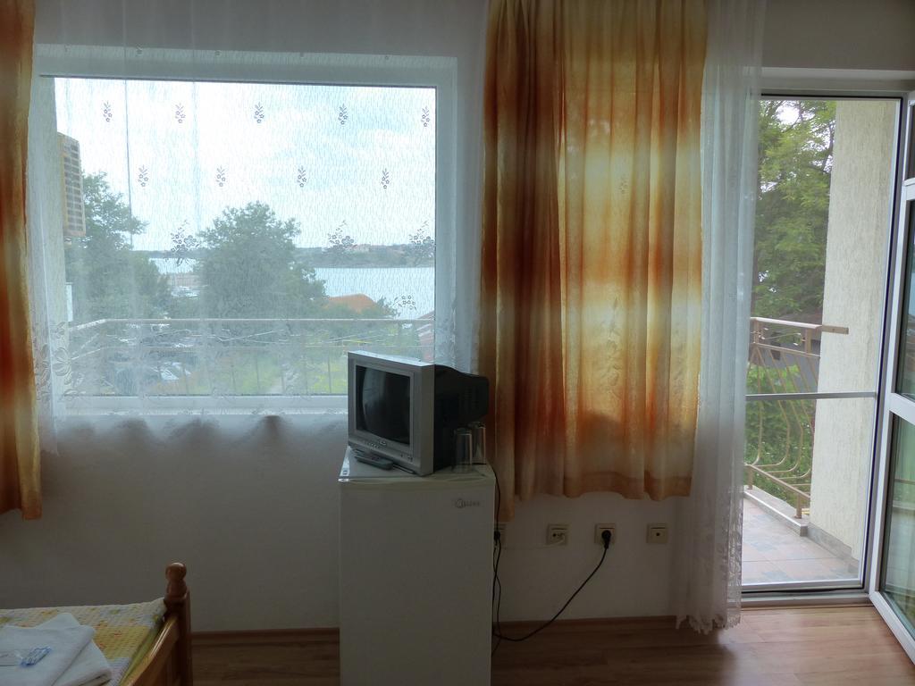 Sunhouse Rooms 茨雷沃 外观 照片