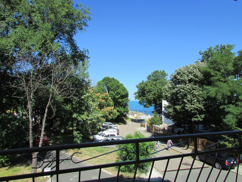 Sunhouse Rooms 茨雷沃 外观 照片